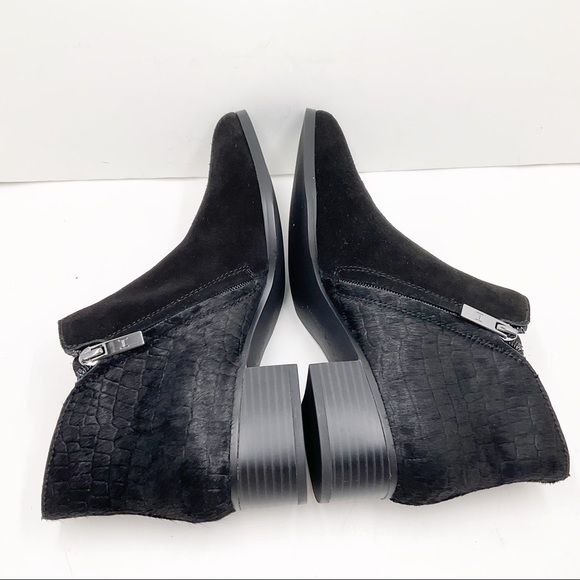 🆕{H By Halston} Lana Leather Calf Hair Black Booties - Picture 9 of 16